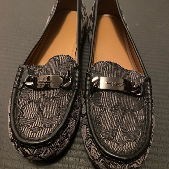 Women’s shoes - Picture 4 of 10